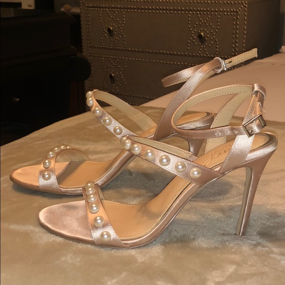 Badgley Mischka Pearl Nude Satin ankle wrap heels